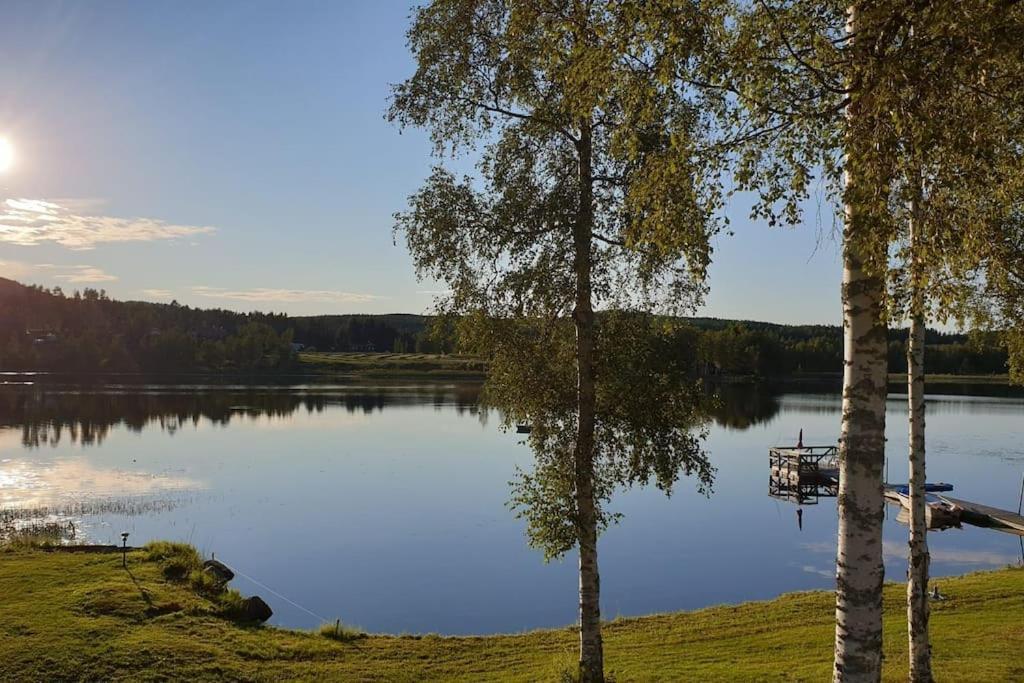 Mysig Stuga Med Sjoetomt, Naera Jaervsoebacken Bagian luar foto