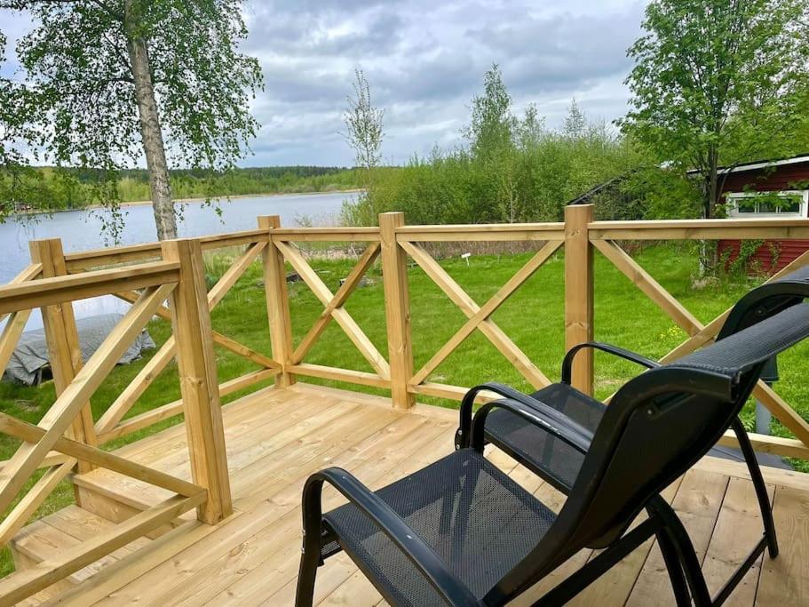 Mysig Stuga Med Sjoetomt, Naera Jaervsoebacken Bagian luar foto
