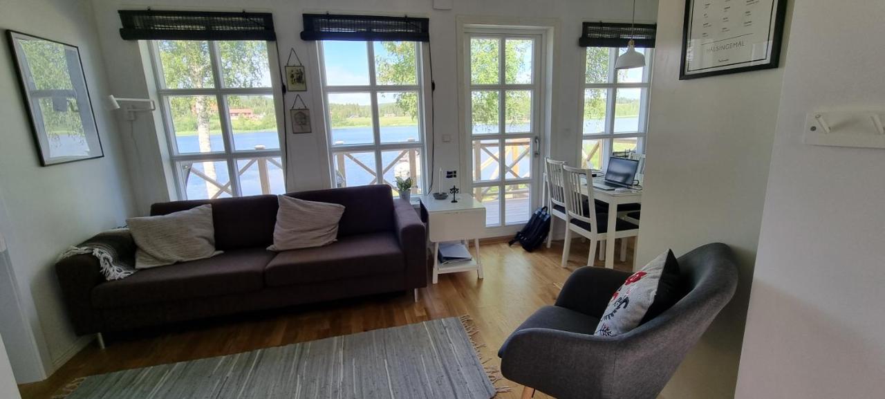 Mysig Stuga Med Sjoetomt, Naera Jaervsoebacken Bagian luar foto